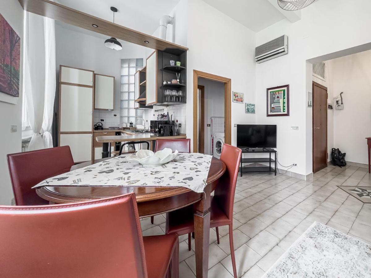 Realkasa Carracci Apartment Bologna Exteriör bild