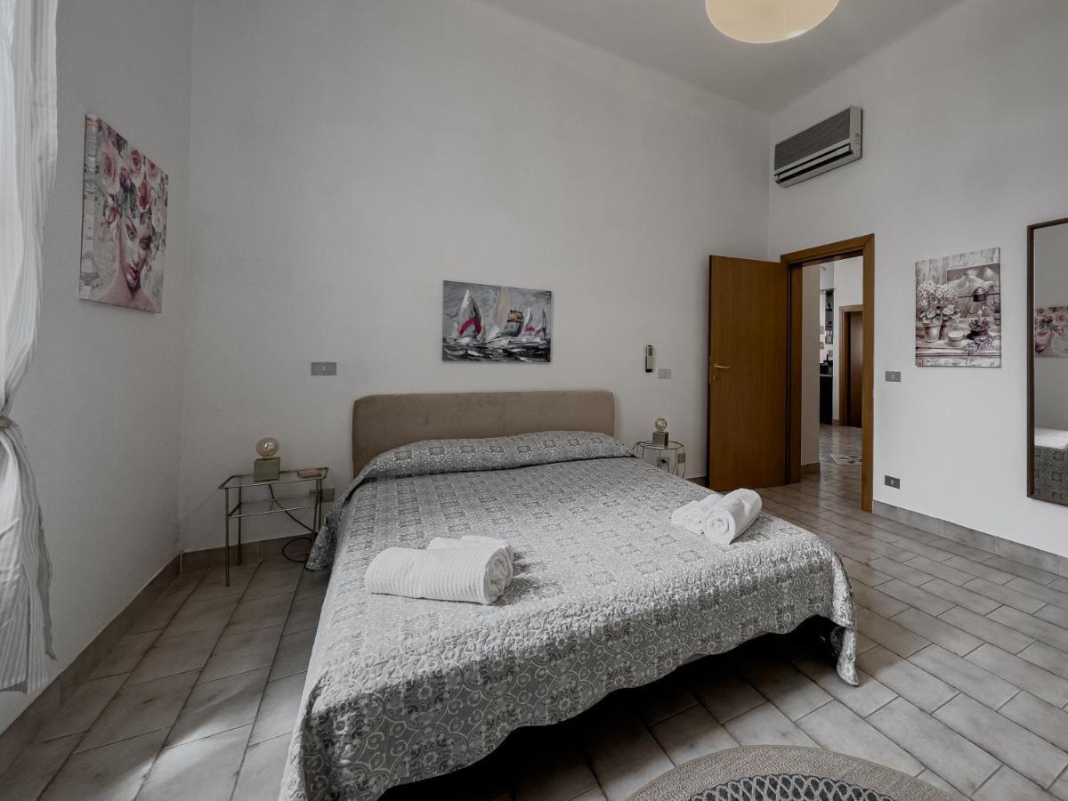 Realkasa Carracci Apartment Bologna Exteriör bild